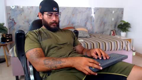 hanz_col online show from 04-19-26, 12:59