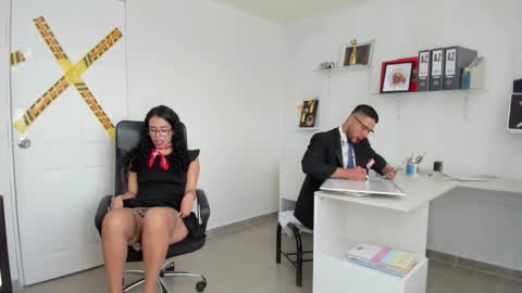 Happer Quinn  Mr Hale online show from 12-01-25, 05:51