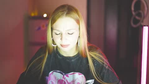 happy_cat_house2 online show from 01-04-25, 05:37