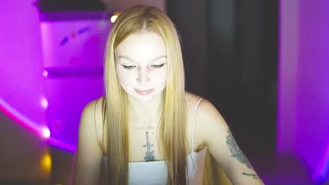 happy_cat_house2 online show from 01-06-25, 05:38