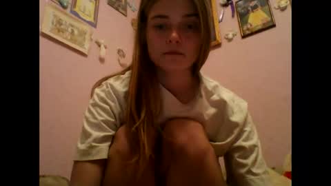 happyemily  online show from 02-23-26, 09:23