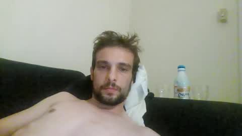 Snapshot of happyfunnyboy79 chatting on 06-11-26, 10:41 happyfunnyboy79 online show from 06-11-26, 10:41