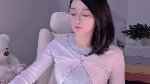 Daisy online show from 01-22-25, 03:41