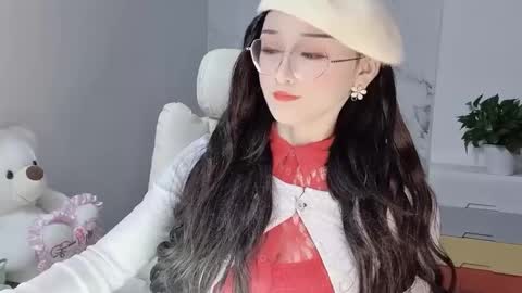 Daisy online show from 01-25-25, 06:02