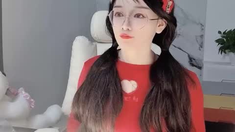 Daisy online show from 02-14-25, 05:14