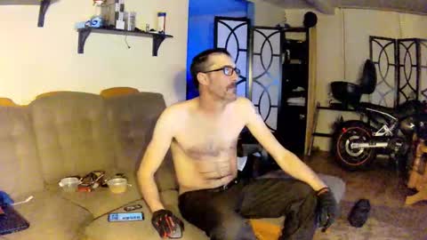 ILoveAssHoles online show from 11-18-25, 11:59