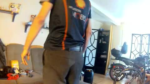 ILoveAssHoles online show from 11-29-25, 06:11