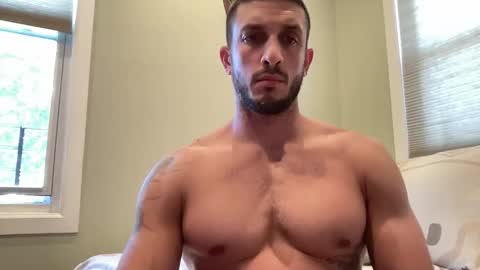 hard_runner_ online show from 10-01-25, 03:51