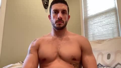 hard_runner_ online show from 11-05-25, 03:56