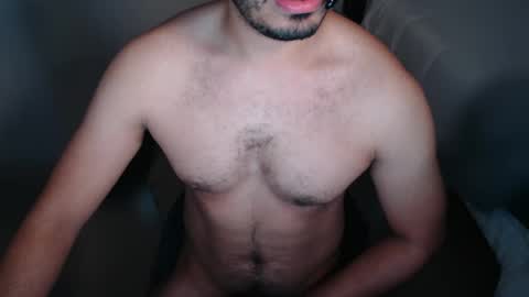 Snapshot of hardandhornyandbrown chatting on 02-02-25, 11:30 H online show from 02-02-25, 11:30