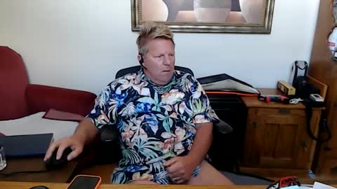 Snapshot of hardblondcouplehawaii chatting on 03-03-26, 06:25 Steele and Cassie online show from 03-03-26, 06:25