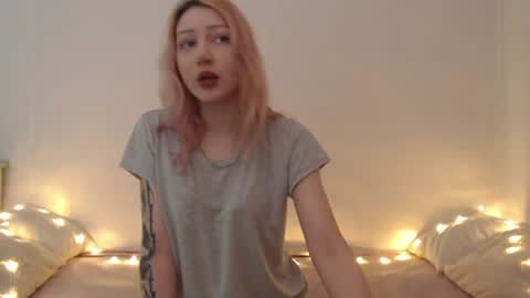Snapshot of hardcore_x chatting on 06-18-26, 10:03 Emily online show from 06-18-26, 10:03