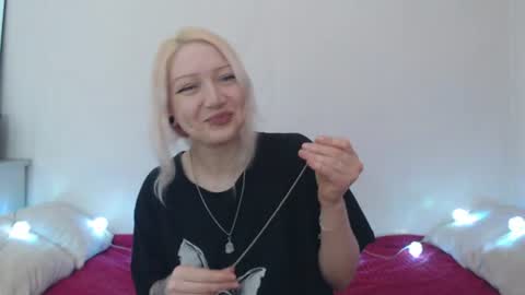 Snapshot of hardcore_x chatting on 07-07-26, 10:36 Emily online show from 07-07-26, 10:36