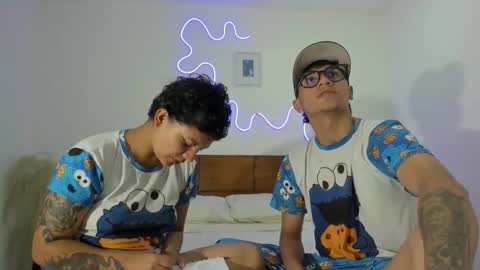 kade and demi independent models online show from 03-26-26, 04:18