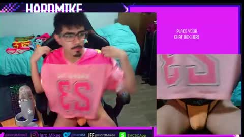 Snapshot of harddmikee chatting on 06-16-26, 01:08 harddmikee online show from 06-16-26, 01:08