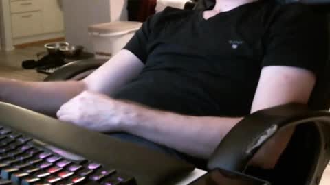 hardfucklover1 online show from 02-13-25, 07:52