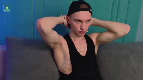 Snapshot of hardinross chatting on 02-19-25, 02:44 HARDin online show from 02-19-25, 02:44