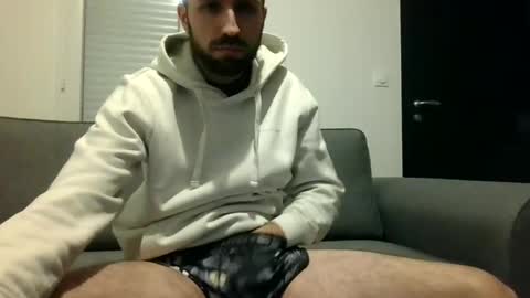 Mika online show from 02-17-25, 11:53