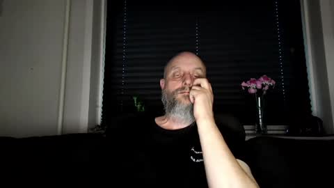 MrLazy online show from 04-09-26, 06:24