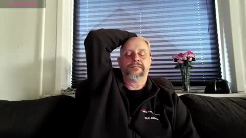 MrLazy online show from 07-20-26, 05:48