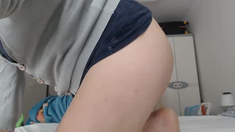 Snapshot of hardscore88 chatting on 01-05-25, 12:53 Instagrambrosmasters342          online show from 01-05-25, 12:53