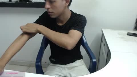 Andres Dean online show from 04-07-26, 03:40