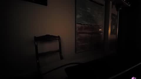 Snapshot of hardswtch chatting on 10-14-25, 09:21 Tom online show from 10-14-25, 09:21