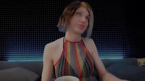 Miss Hardy online show from 03-25-26, 02:28