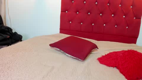 Snapshot of haresandpame_mds chatting on 01-31-25, 12:51 Hares online show from 01-31-25, 12:51