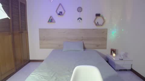 harknite online show from 12-22-25, 10:18