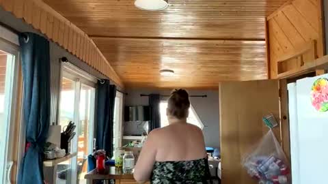 Fiiona online show from 04-12-26, 11:43