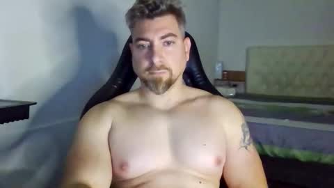 Snapshot of harley_and_alex13 chatting on 05-26-26, 01:40 harley_and_alex13 online show from 05-26-26, 01:40