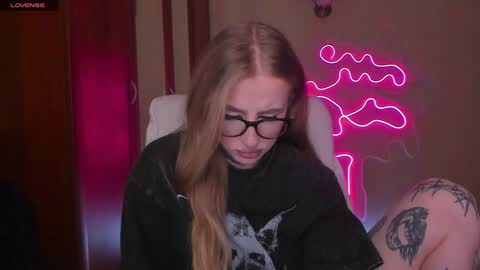 Snapshot of harley_kimm chatting on 12-04-24, 05:27 Julia online show from 12-04-24, 05:27