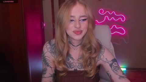 Snapshot of harley_kimm chatting on 12-05-24, 05:59 Julia online show from 12-05-24, 05:59