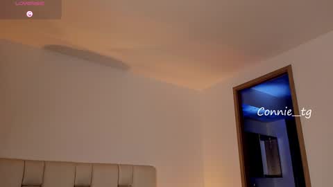 Snapshot of harley_sweett chatting on 01-13-25, 01:56 online show from 01-13-25, 01:56