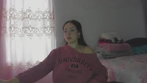 Snapshot of harleynapier chatting on 03-18-26, 07:39 Natii online show from 03-18-26, 07:39