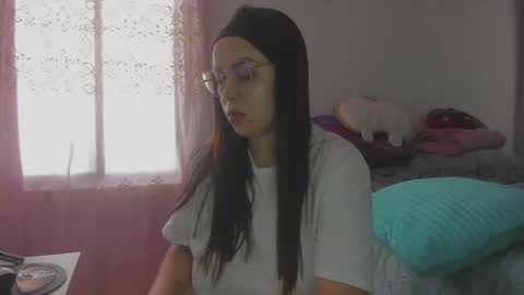 Snapshot of harleynapier chatting on 04-19-26, 04:06 Natii online show from 04-19-26, 04:06