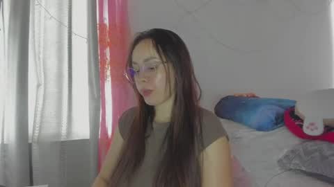 Snapshot of harleynapier chatting on 05-31-26, 09:05 Natii online show from 05-31-26, 09:05