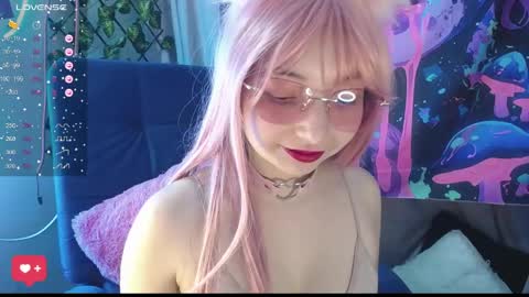 Snapshot of harmonys_couple_ chatting on 05-01-26, 12:37 Harmonys World online show from 05-01-26, 12:37