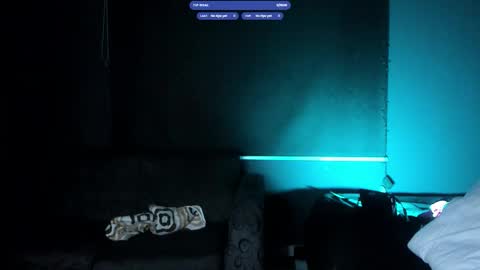  ... online show from 11-09-25, 08:12