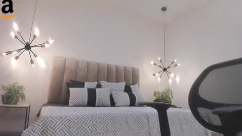 Snapshot of harryy_joness chatting on 12-01-24, 08:42 Harry Jones online show from 12-01-24, 08:42