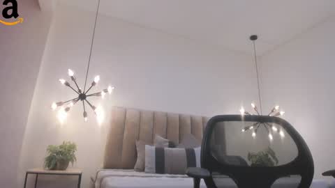 Snapshot of harryy_joness chatting on 12-07-24, 05:20 Harry Jones online show from 12-07-24, 05:20