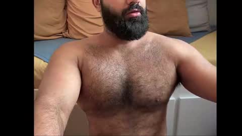 Snapshot of harryybajwa chatting on 03-10-25, 10:26 Harry online show from 03-10-25, 10:26