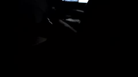 Snapshot of hartwell84 chatting on 01-11-25, 11:23 J Hart online show from 01-11-25, 11:23