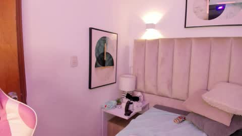 Snapshot of haru_bonny chatting on 12-14-25, 08:09 Haru Bonny online show from 12-14-25, 08:09