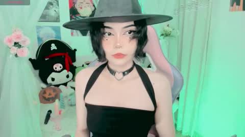 Snapshot of haru_lee chatting on 10-07-25, 03:47 Haru online show from 10-07-25, 03:47