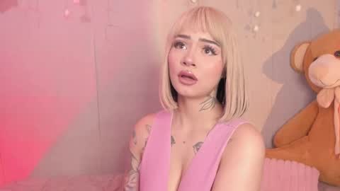 Snapshot of harumi_hentai chatting on 03-08-25, 06:43 harumi online show from 03-08-25, 06:43