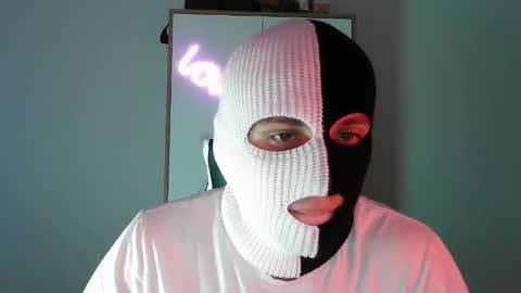 Two-Face online show from 04-01-26, 10:18