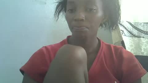 Snapshot of harysette chatting on 02-12-25, 12:12 harysette online show from 02-12-25, 12:12