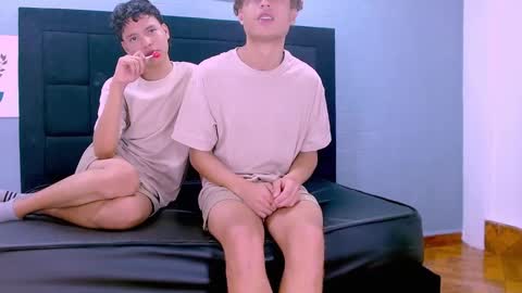 Snapshot of hasan_barry chatting on 01-05-25, 12:31 Hasan and Barry Boyfriends online show from 01-05-25, 12:31